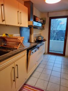 Entre Lac dAnnecy et montagnes, golf et parapente à pieds