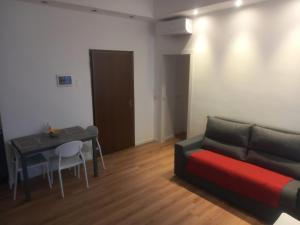 Bilocale 7 piano balcone vista skyline