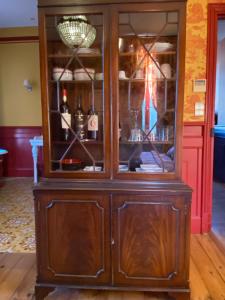 B&B / Chambres d'hotes Demeure Saint Louis Historic manor, City 700m, parking,A C,Clim,WIFI, heated pool, city view : photos des chambres