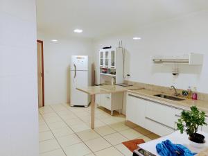 Cobertura c vista para o mar e montanhas, churrasqueira, 4 quartos 2 Vg garagem