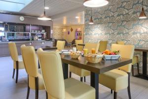 Hotels Sure Hotel by Best Western Reims Nord : photos des chambres