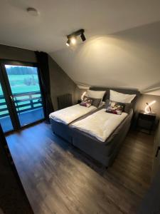 W-8 - Moderne Ferienwohnung mit viel Charme & spektakulärem Blick