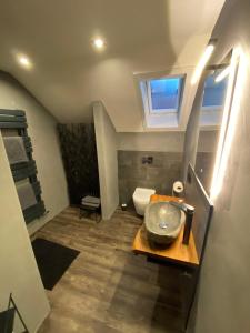 W-8 - Moderne Ferienwohnung mit viel Charme & spektakulärem Blick