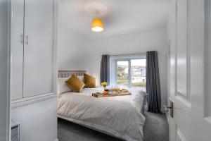 Great Orme Cottage The best of rural and coast