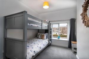 Great Orme Cottage, Llandudno - The Best of Rural & Coast!