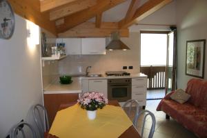 Apartment with Balcony room in Casa Ornella