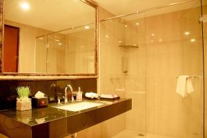 Lion Hotel & Plaza Manado