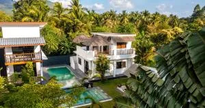 Aqua Suites - Ban Madua Wan