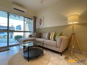 Jenjarom Modern Homestay 4-8PAX By Beestay
