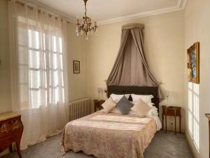 Maisons d'hotes Chateau des Feugerets : photos des chambres