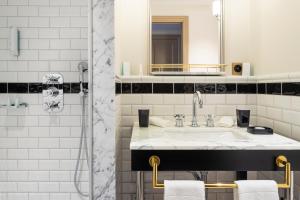 Superior Double Room with Bath or Shower room in Hôtel Longemalle