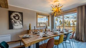 Chalet Hugo by Les Etincelles