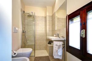 Camera Familiare con 2 Bagni