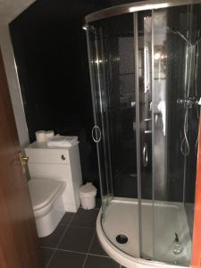 Single Room room in Boathouse Hotel