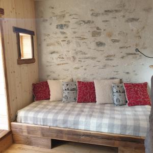 Hotels La Ferme du Chozal, The Originals Relais : photos des chambres