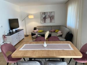 Apartments Xenia Pakoštane