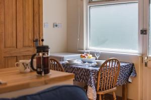 Pheasants Lodge by Bloom Stays