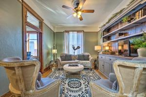 Walk to Shops & Restaurants: Dtwn Laramie Condo!