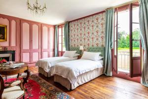 B&B / Chambres d'hotes Chateau de la Villedubois : photos des chambres