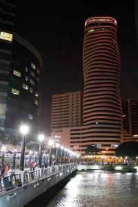 Ecusuites Room 44 bellini Gye Santa Ana