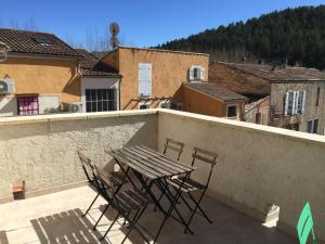 Appartements Le Cocovert du Verdon : Appartement 2 Chambres