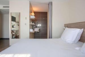 Hotels Sure Hotel by Best Western Reims Nord : photos des chambres