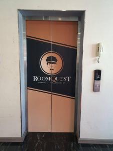 RoomQuest Sukhumvit36 BTS Thonglor