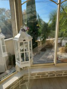 B&B / Chambres d'hotes LES ORCHIDEES Ch Hotes B&B 14 personnes Jaunay-Clan : photos des chambres