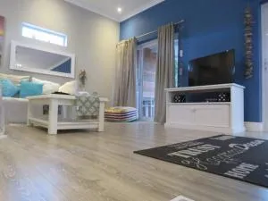 53 @ Constance - Springfield