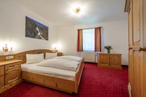 Double Room room in Hotel Similaun