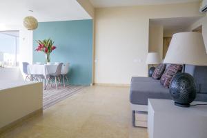 2061 - Lu Iba PH Condo 5