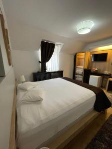 PENSIUNE RESTAURANT CAPRA NEAGRA