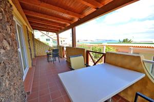 Ferienwohnung PLAYA 2 - Pool - Meerblick - 50m Strand - WiFi