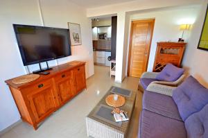 Ferienwohnung PLAYA 2 - Pool - Meerblick - 50m Strand - WiFi