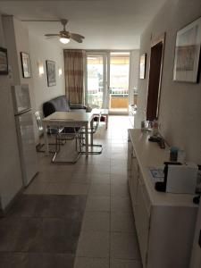 APARTAMENTS DEL SOL LESTARTIT
