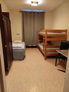 Triple Room room in Birkagårdens Vandrarhem