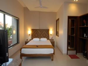 Sai Palace Budget Hotel
