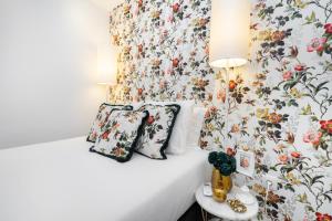 WHome Modern Alfama Explore Lisbon w Comfort & Style