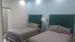 5 min from the American Consulate