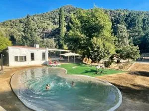 CASA RURAL EL JARDI con Piscina, Jardin y Barbacoa - Subiráns