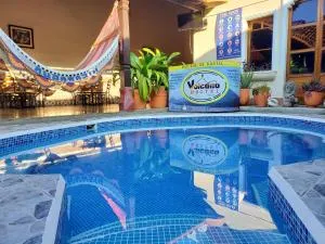 Volcano Hostel - إستيلي