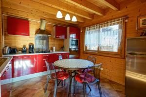 Chalets Le Chalet Bonheur : photos des chambres