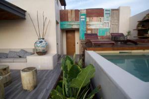 Stylish & Luxury Penthouse & Apartment, Private Pool, Private Hot Tub, Terrace and Roof Top at Tulum Jungle