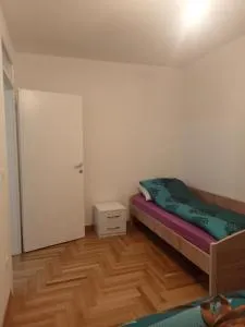 Rooms near the airport - SJJ