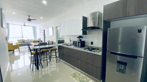 Depa lujoso cerca del malecón by G P S rentas