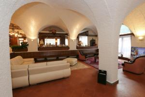 Olympic Turismo Antico Borgo Hotel