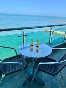 apartamento 807 moderno en el laguito, vista al mar