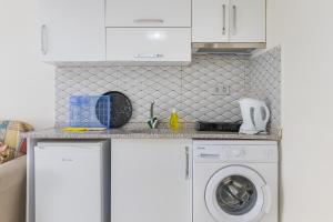 Apartments Near to City Center and Beach