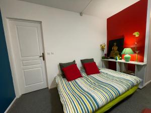Appartement entier "Meublé le Sancy" proche de toutes commodités