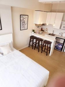 Steffs CONDO 1016 at CENTRIO Tower